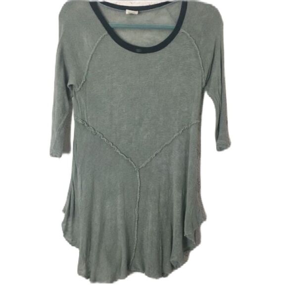 #321 INTIMATLEY FREE PEOPLE Raw Hem Top - Picture 2 of 6